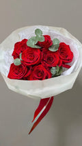 Malá kytice červených růží